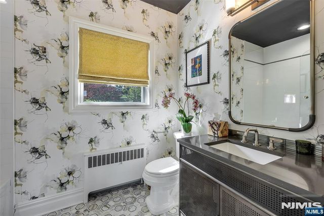 345 Pompton Avenue, Pompton Lakes, NJ 07442