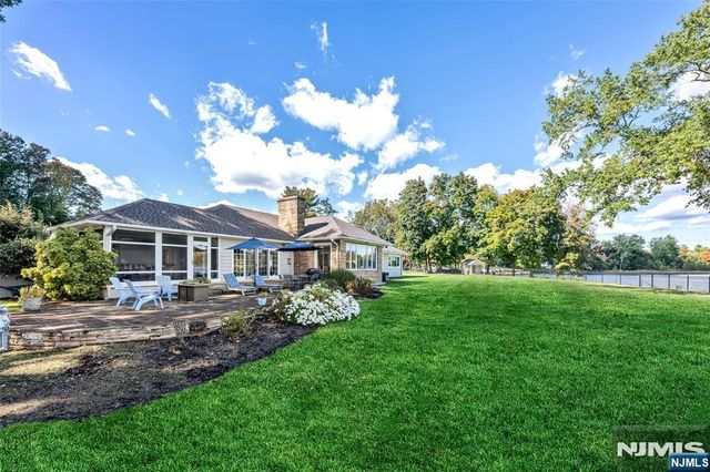 345 Pompton Avenue, Pompton Lakes, NJ 07442