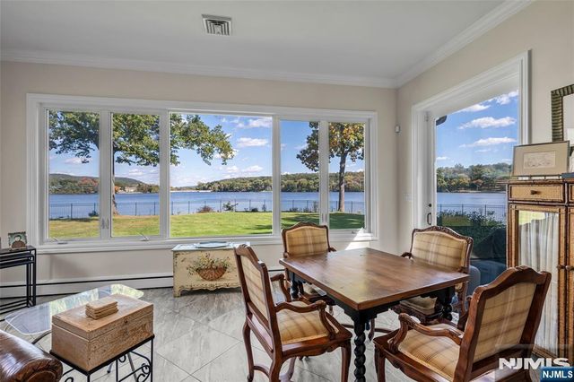 345 Pompton Avenue, Pompton Lakes, NJ 07442