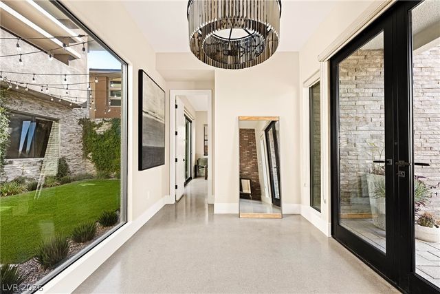 62 Grey Feather Drive, Las Vegas, NV 89135