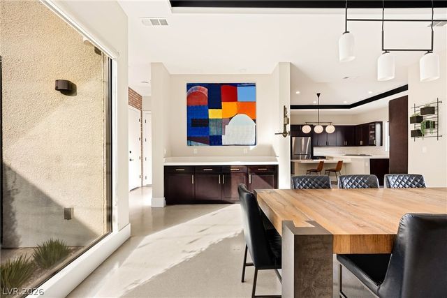 62 Grey Feather Drive, Las Vegas, NV 89135