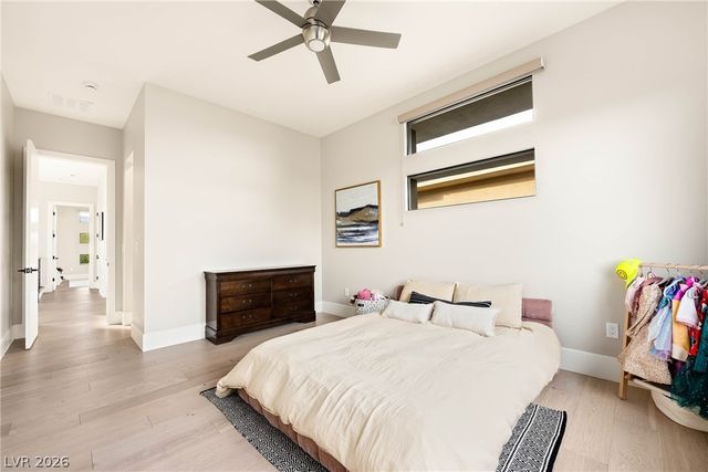 62 Grey Feather Drive, Las Vegas, NV 89135