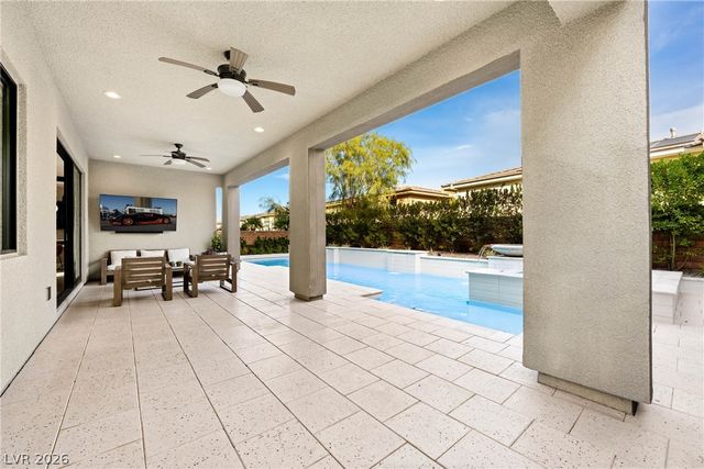 62 Grey Feather Drive, Las Vegas, NV 89135