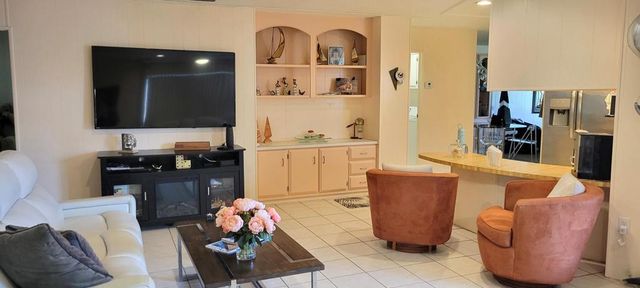 360 Andorra Way, Cathedral City, CA 92234