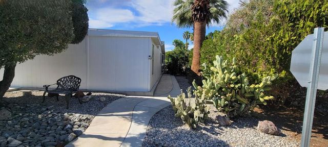 360 Andorra Way, Cathedral City, CA 92234