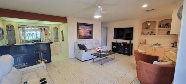 360 Andorra Way, Cathedral City, CA 92234