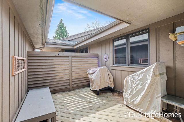 1275 Suncrest Drive Ne, Grand Rapids Twp, MI 49525