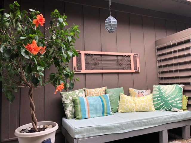 1275 Suncrest Drive Ne, Grand Rapids Twp, MI 49525