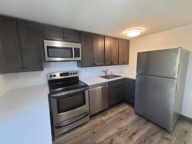 1404 Parr Lake Drive 14D, Newburgh, NY 12550