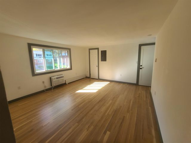 1404 Parr Lake Drive 14D, Newburgh, NY 12550