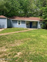 210 Donald Street, Jackson, MS 39216