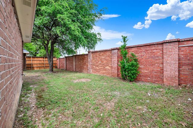 2505 Timber Ridge Drive, Garland, TX 75044