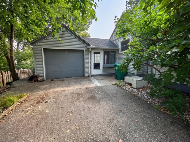 5749 Sunset Road, Mound, MN 55364