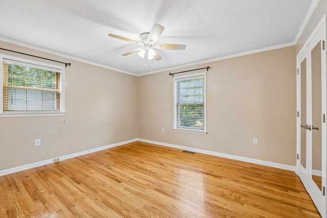 444 South Rd, Cottontown, TN 37048
