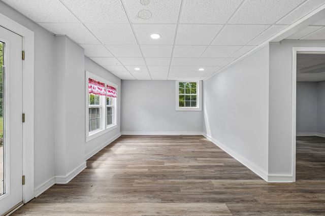 444 South Rd, Cottontown, TN 37048