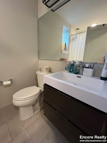 1 Everett St. 203, Boston, MA 02134