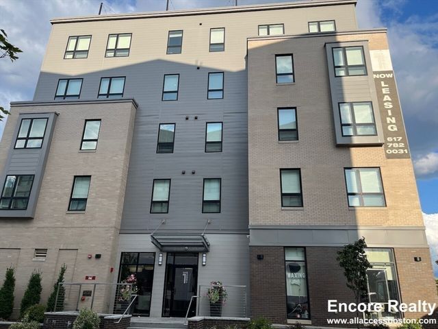 1 Everett St. 203, Boston, MA 02134
