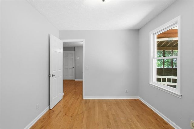 104 West Lane SE, Calhoun, GA 30701