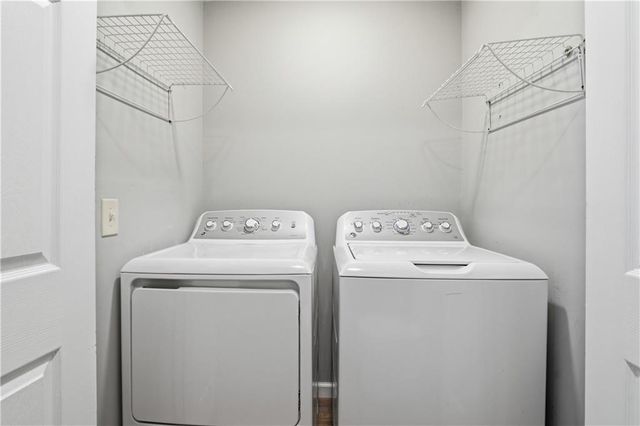 104 West Lane SE, Calhoun, GA 30701