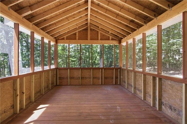 104 West Lane SE, Calhoun, GA 30701