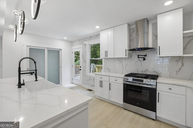 1755 Emerald Avenue SW, Atlanta, GA 30310
