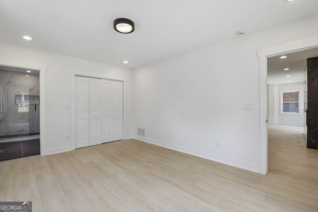 1755 Emerald Avenue SW, Atlanta, GA 30310