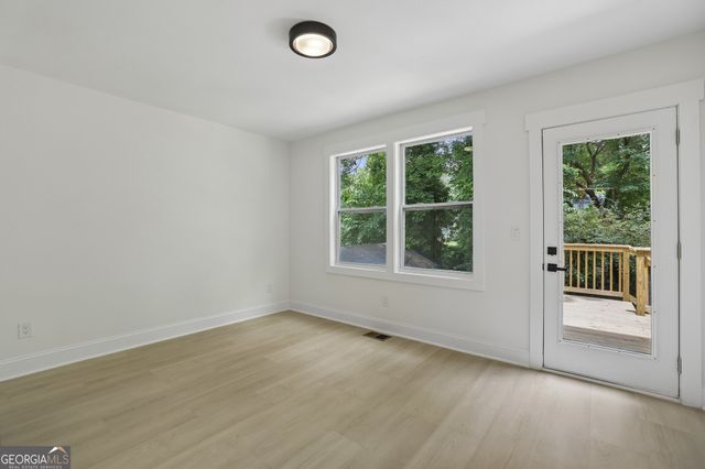 1755 Emerald Avenue SW, Atlanta, GA 30310