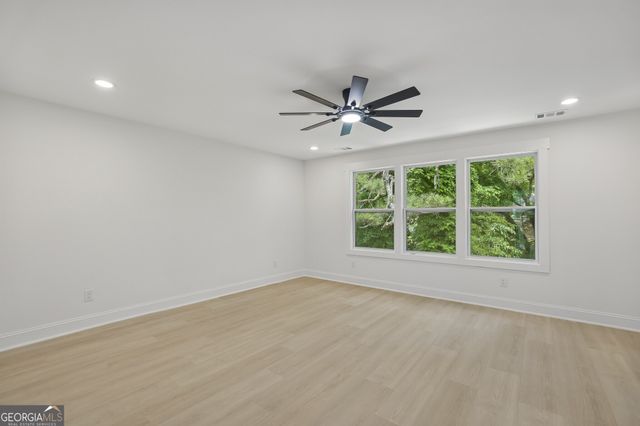 1755 Emerald Avenue SW, Atlanta, GA 30310