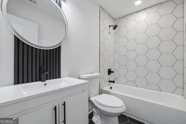1755 Emerald Avenue SW, Atlanta, GA 30310