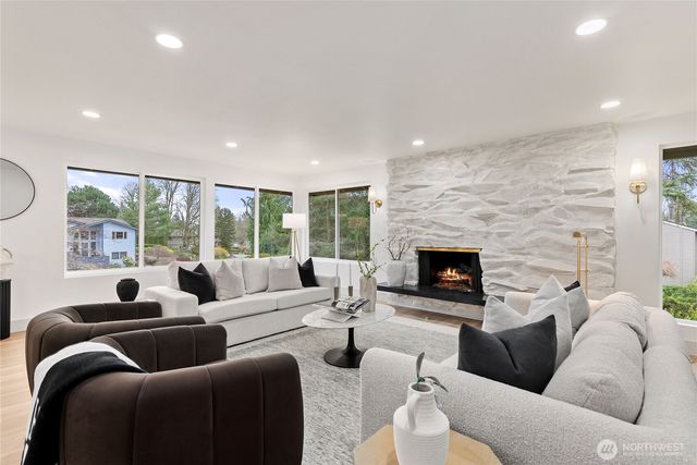 24324 138th Avenue SE, Kent, WA 98042