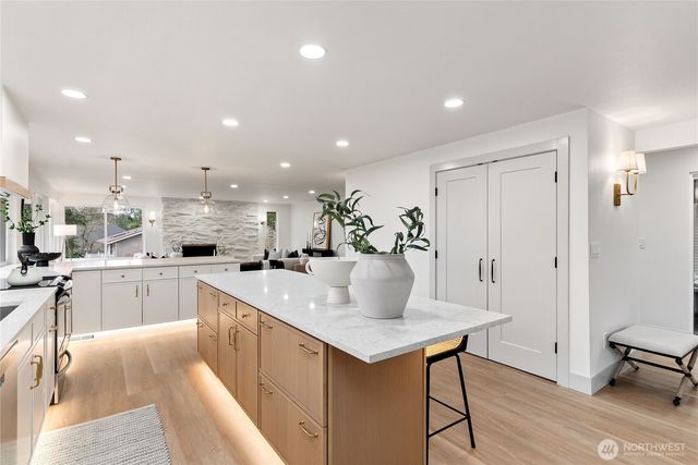 24324 138th Avenue SE, Kent, WA 98042