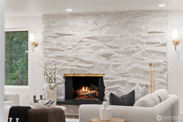 24324 138th Avenue SE, Kent, WA 98042