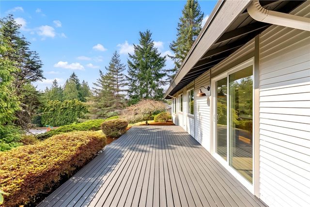 24324 138th Avenue SE, Kent, WA 98042