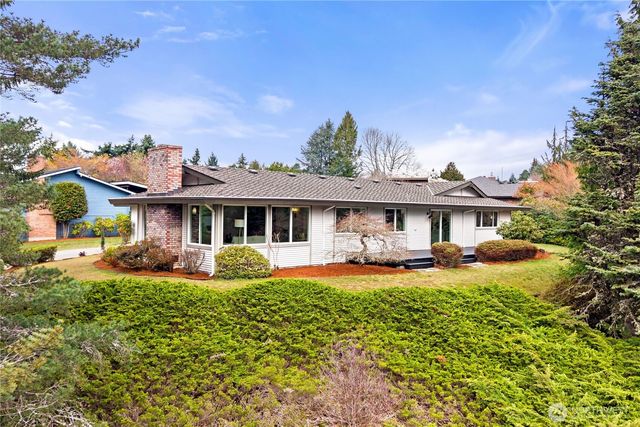 24324 138th Avenue SE, Kent, WA 98042