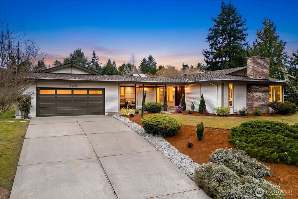 24324 138th Avenue SE, Kent, WA 98042