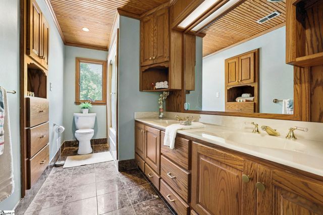 101 Mabry Drive, Spartanburg, SC 29307