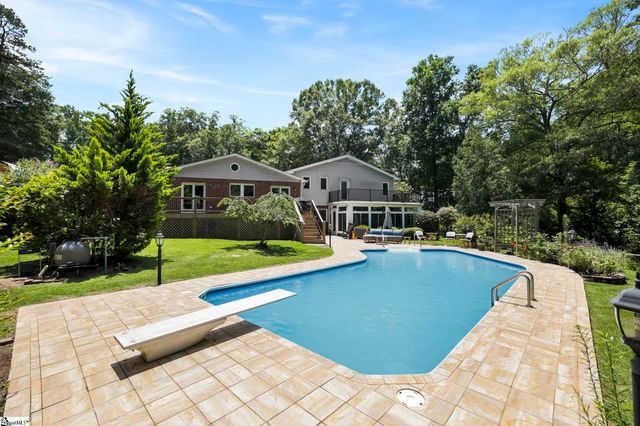 101 Mabry Drive, Spartanburg, SC 29307
