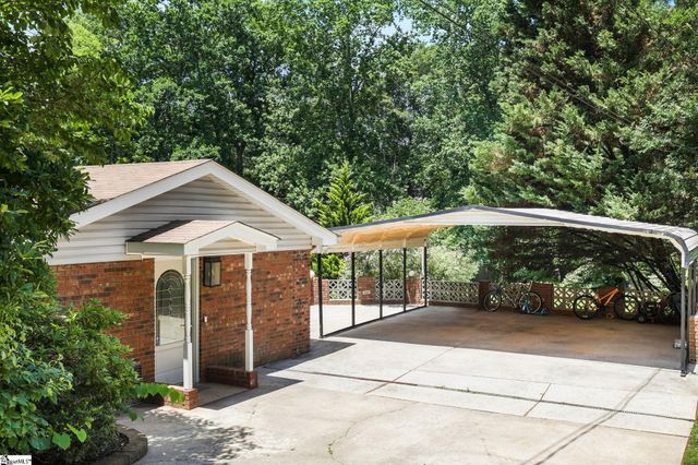 101 Mabry Drive, Spartanburg, SC 29307