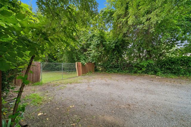809 S Park Street, Sapulpa, OK 74066