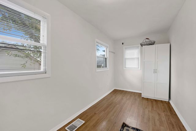 3749 W Palmer Street, Chicago, IL 60647