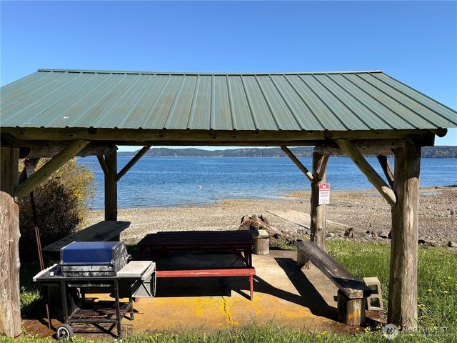 67 Birch Court, Brinnon, WA 98320