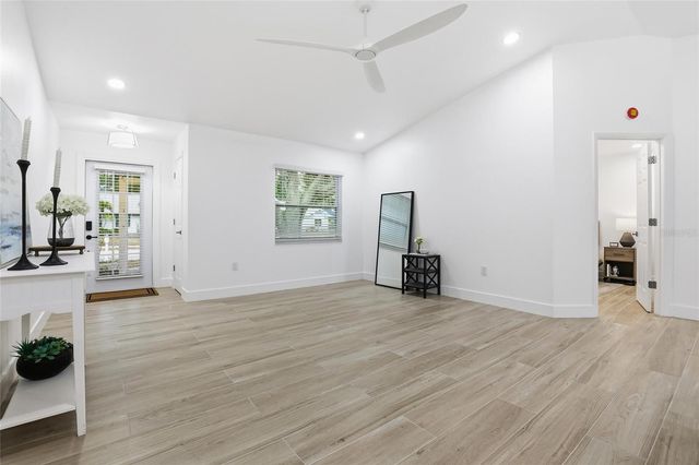 664 SUGARWOOD TRAIL, Venice, FL 34292