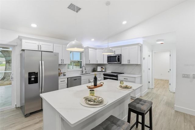 664 SUGARWOOD TRAIL, Venice, FL 34292