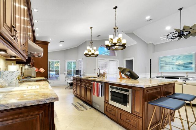 2208 Soundings Court, Greenacres, FL 33413