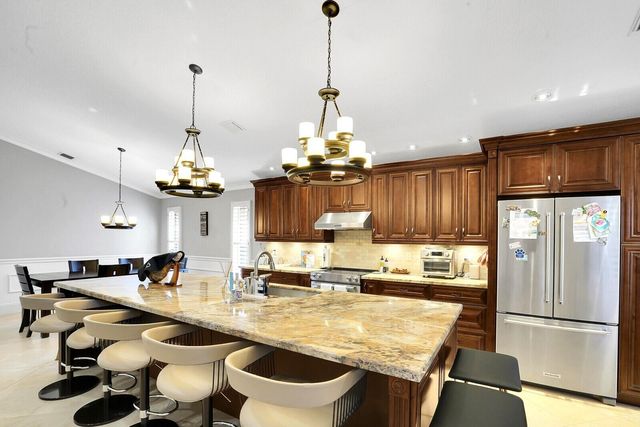 2208 Soundings Court, Greenacres, FL 33413