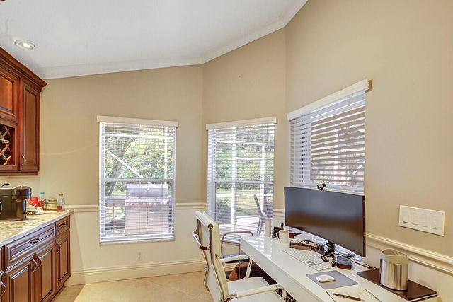 2208 Soundings Court, Greenacres, FL 33413