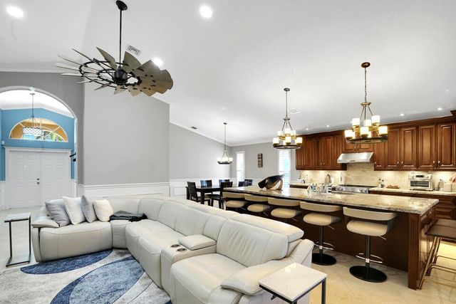 2208 Soundings Court, Greenacres, FL 33413