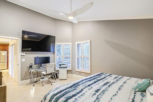 2208 Soundings Court, Greenacres, FL 33413