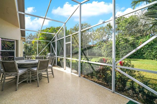 2208 Soundings Court, Greenacres, FL 33413