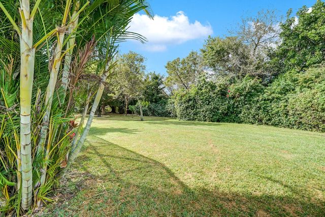 2208 Soundings Court, Greenacres, FL 33413